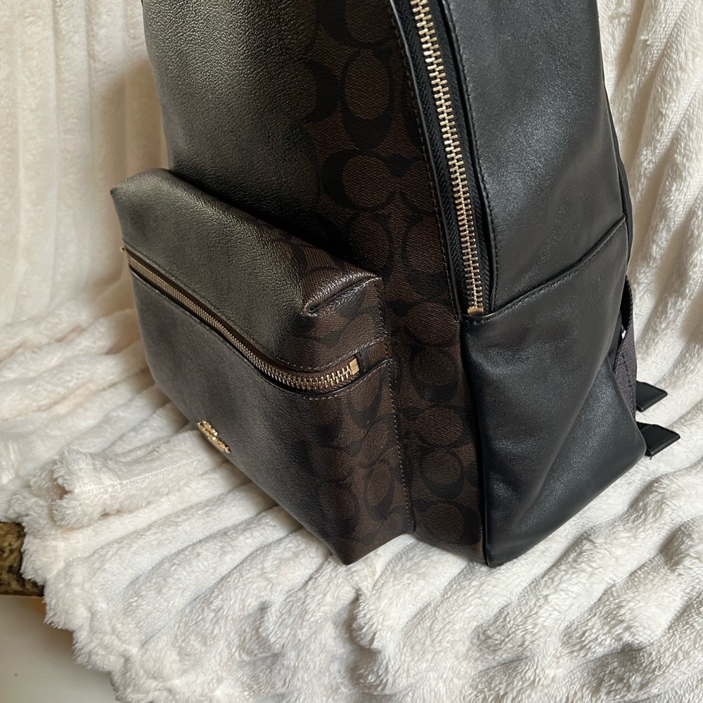 Coach Men's Brown Signature Backpack - Picture 11 of 16